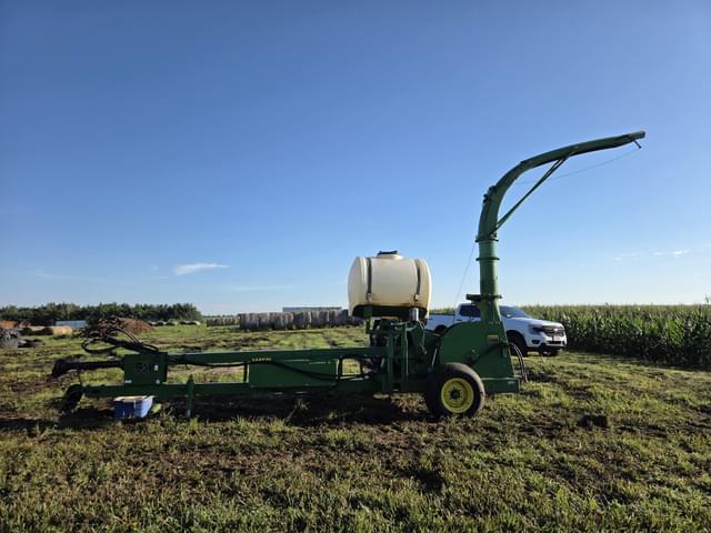 Image of John Deere 3970 equipment image 2