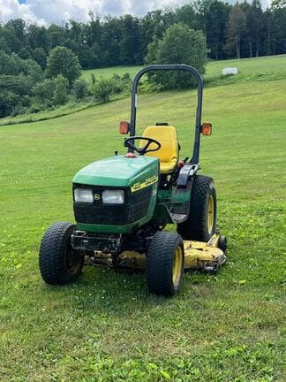 Image of John Deere 4100 equipment image 1