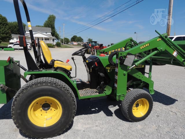 Image of John Deere 4100 equipment image 3
