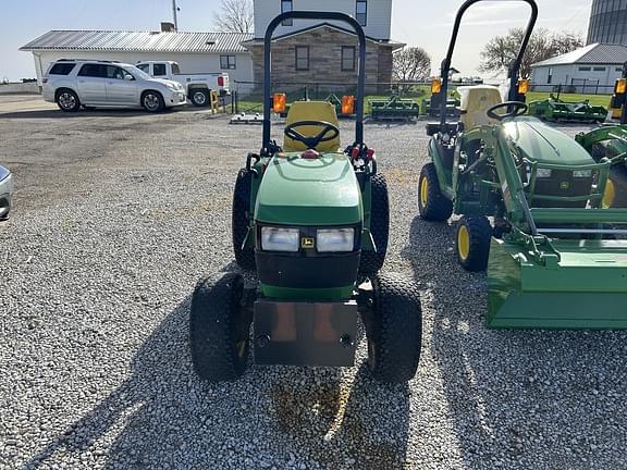 Image of John Deere 4100 equipment image 1