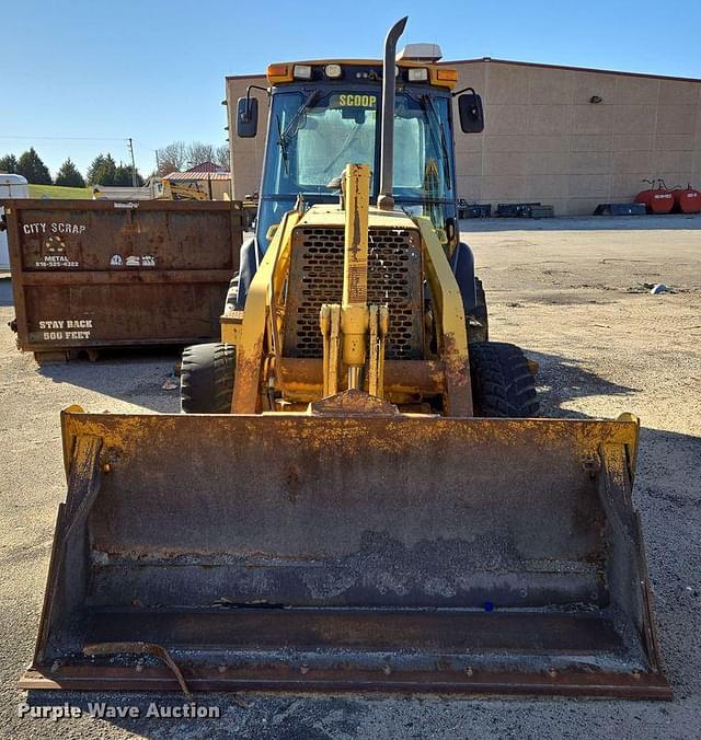 Image of John Deere 410E equipment image 1