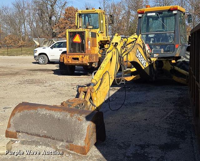 Image of John Deere 410E equipment image 4