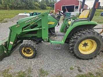Main image John Deere 4200