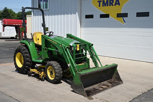 Image of John Deere 4200 equipment image 3