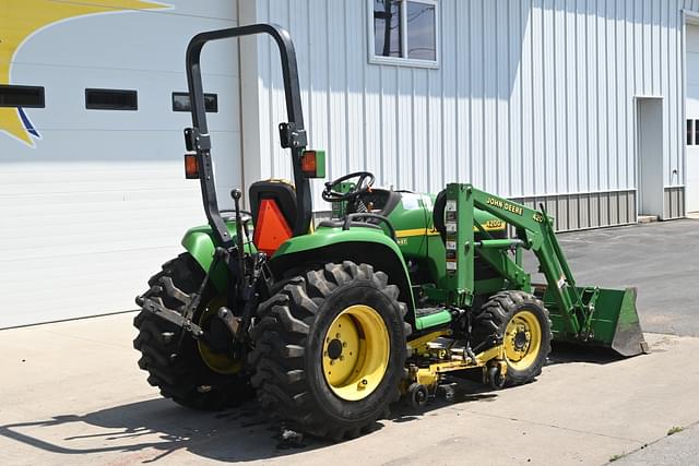 Image of John Deere 4200 equipment image 2