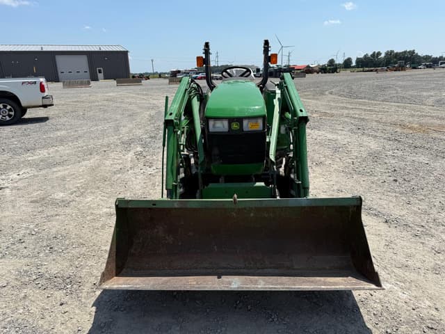 Image of John Deere 4200 equipment image 1