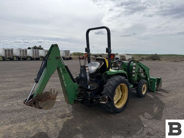 Image of John Deere 4200 equipment image 3