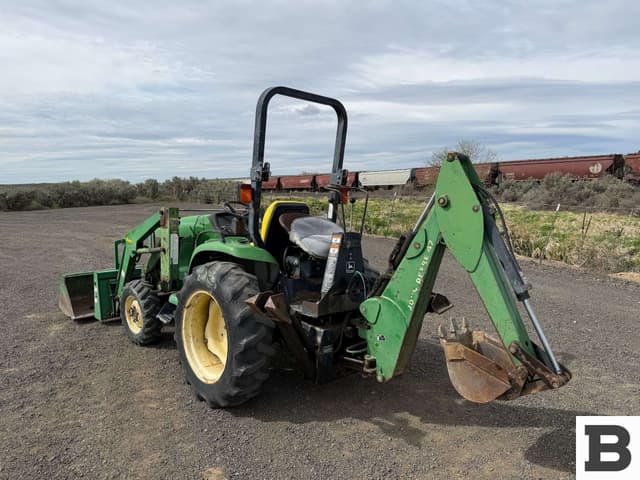 Image of John Deere 4200 equipment image 2