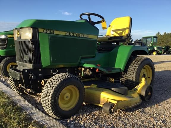 Image of John Deere 425 equipment image 2