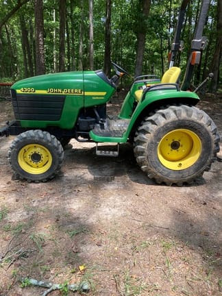 Main image John Deere 4300