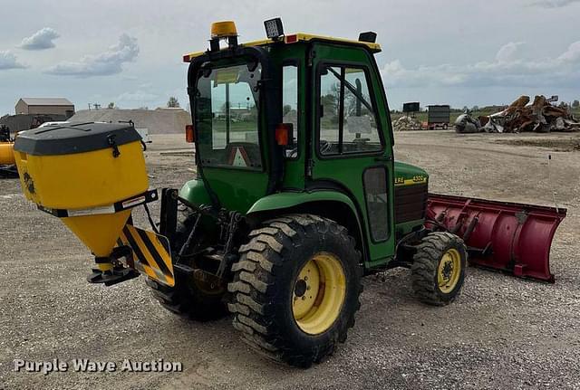 Image of John Deere 4300 equipment image 4