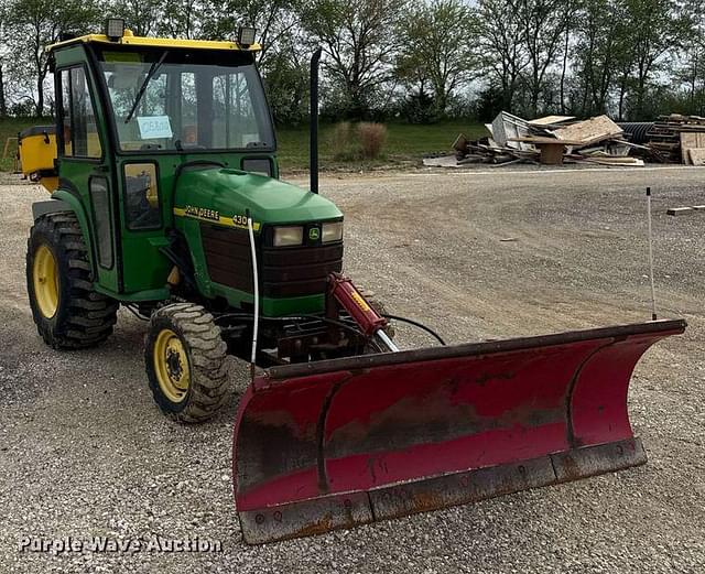 Image of John Deere 4300 equipment image 2