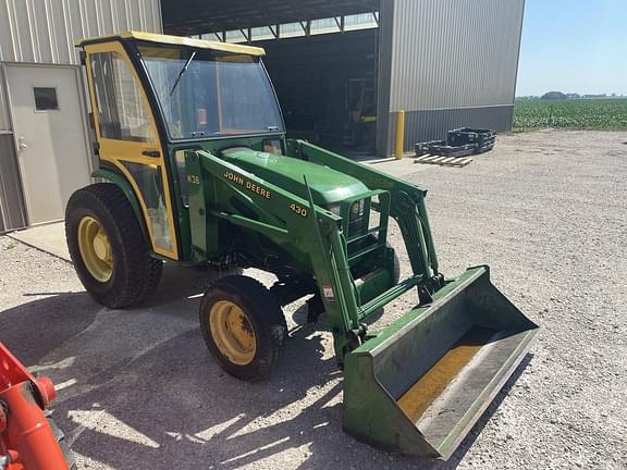 Image of John Deere 4300 equipment image 1