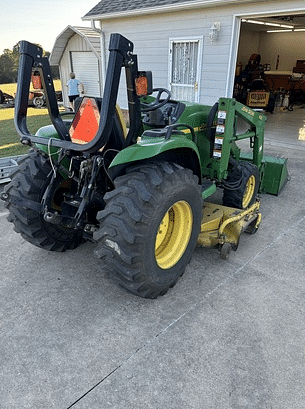 Image of John Deere 4400 equipment image 2