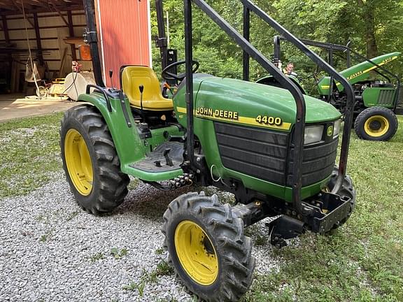 Image of John Deere 4400 Primary image