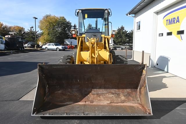 Image of John Deere 444H equipment image 3