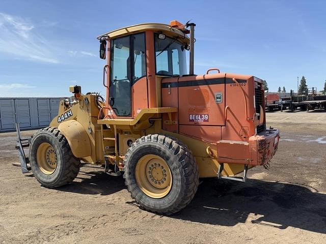 Image of John Deere 444H equipment image 3