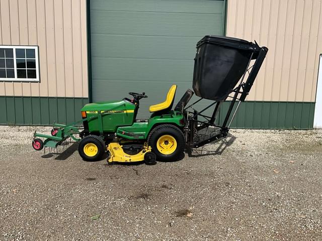 Image of John Deere 445 equipment image 1