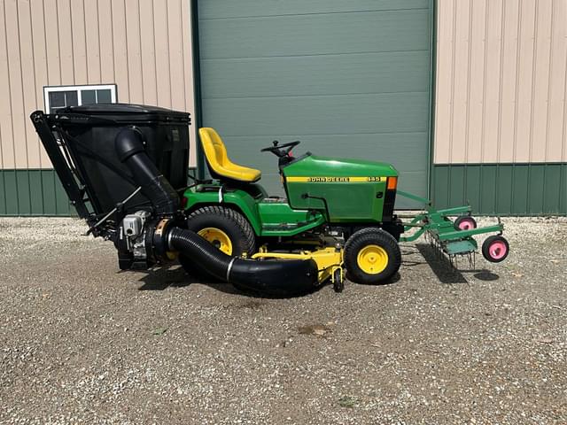 Image of John Deere 445 equipment image 2