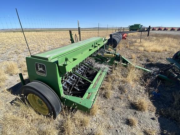 Image of John Deere 450 equipment image 3