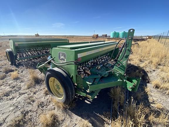 Image of John Deere 450 equipment image 4