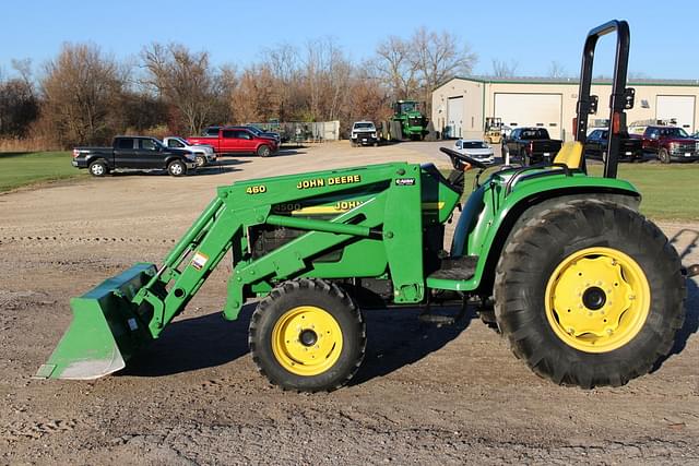 Image of John Deere 4500 equipment image 1