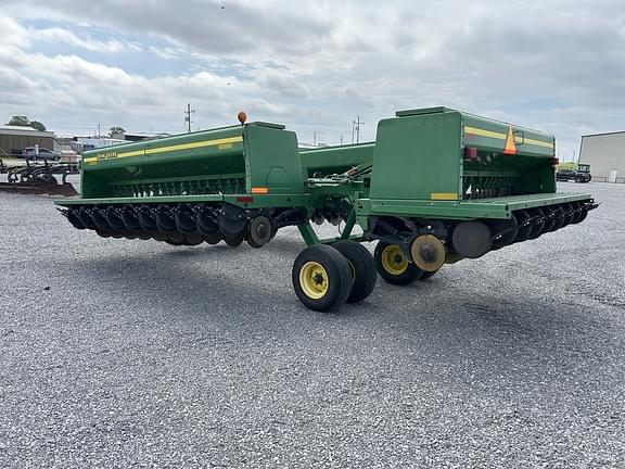 Image of John Deere 455 equipment image 2