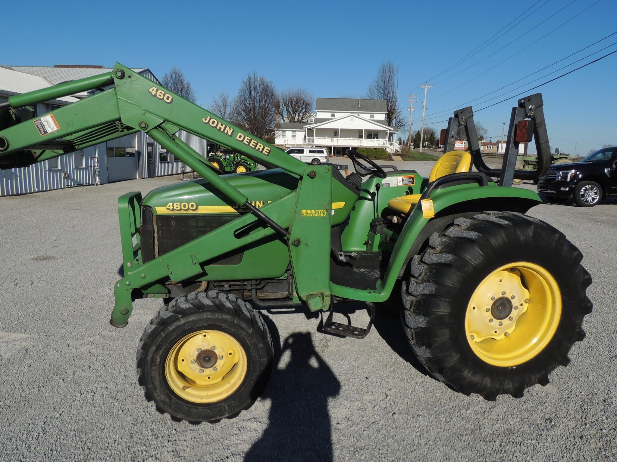 2000 John Deere 4600 Equipment Image0