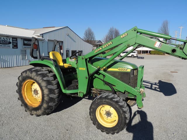 Image of John Deere 4600 equipment image 2