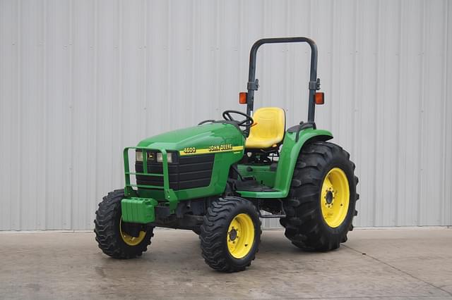 Image of John Deere 4600 equipment image 1