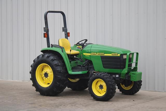 Image of John Deere 4600 equipment image 4