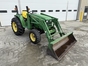 2000 John Deere 4600 Image