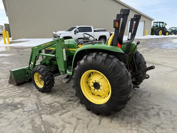 Image of John Deere 4600 equipment image 4