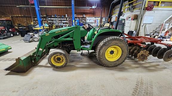 Image of John Deere 4700 equipment image 1