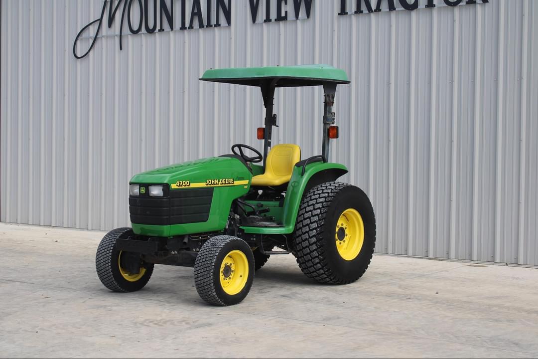 Image of John Deere 4700 Primary image