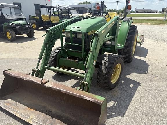 Image of John Deere 4700 equipment image 1
