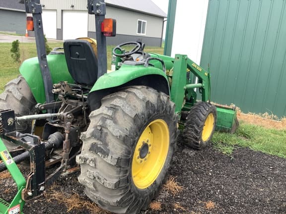 Image of John Deere 4700 equipment image 3