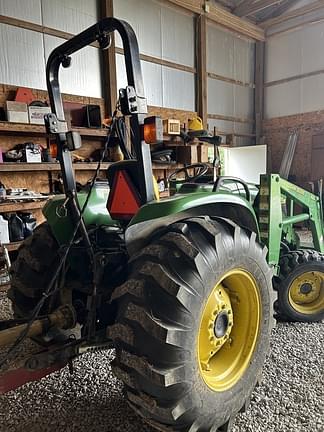 Image of John Deere 4700 equipment image 3