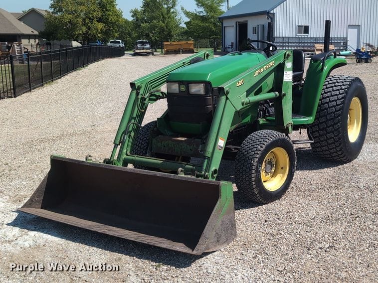 2000 John Deere 4700 Equipment Image0