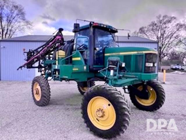 Image of John Deere 4700 equipment image 2