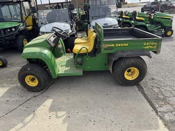 Main image John Deere Gator 4X2
