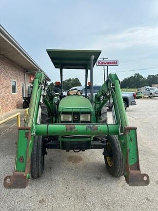 Image of John Deere 5105 equipment image 1