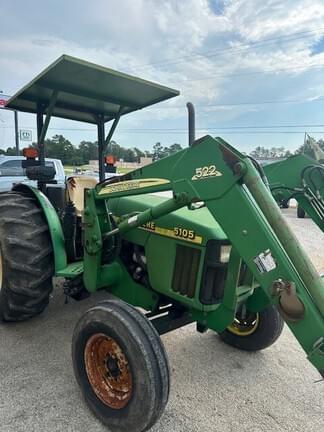 Image of John Deere 5105 equipment image 2