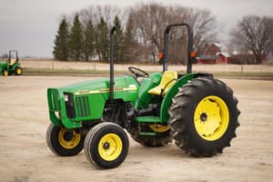 2000 John Deere 5105 Image