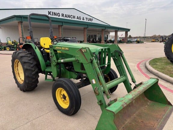 2000 John Deere 5210 Equipment Image0