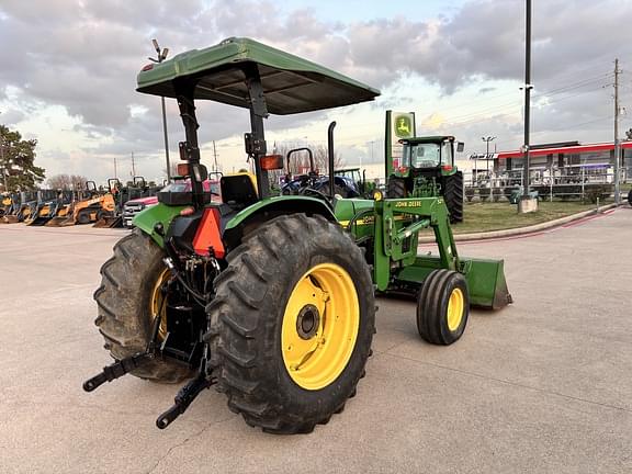 Image of John Deere 5310 equipment image 2