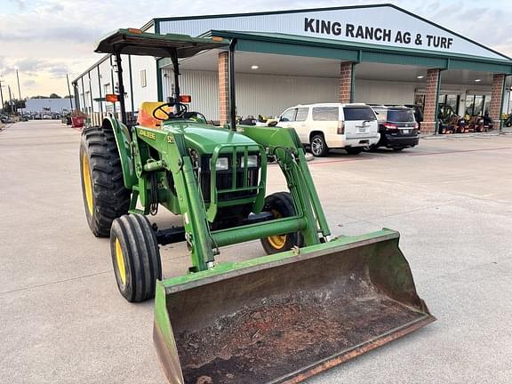 Image of John Deere 5310 equipment image 4