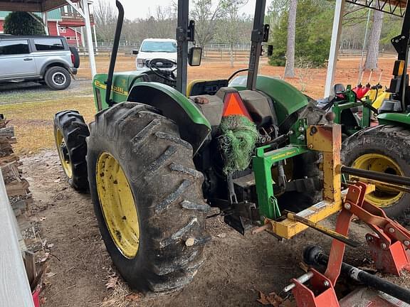 Image of John Deere 5310 equipment image 2