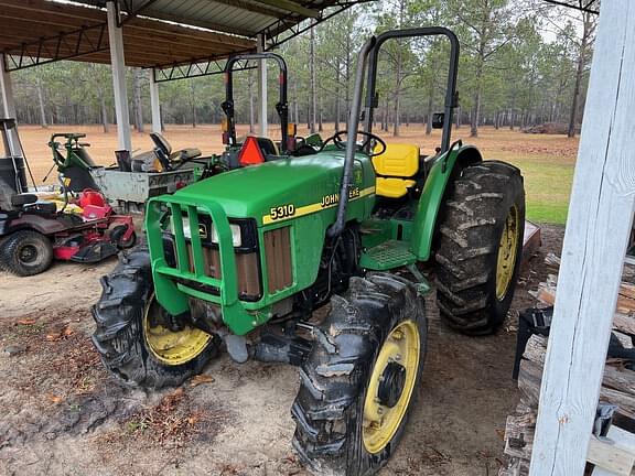 Image of John Deere 5310 equipment image 1