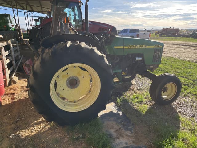 Image of John Deere 5310 equipment image 3